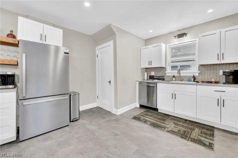 1243 Gorge Boulevard Akron OH 44310