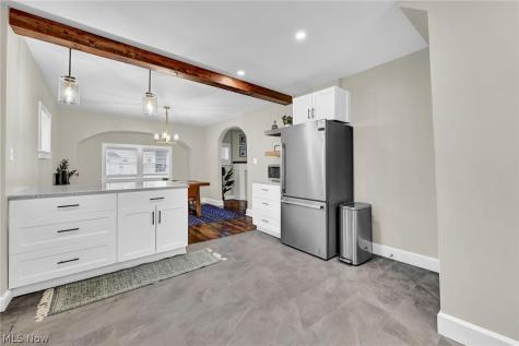 1243 Gorge Boulevard Akron OH 44310