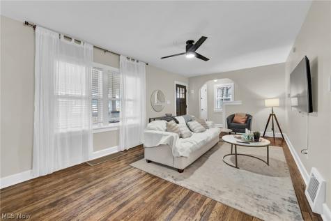 1243 Gorge Boulevard Akron OH 44310