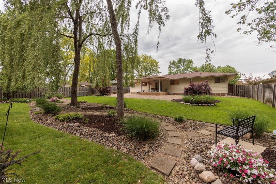 13239 Cherokee Trail Middleburg Heights OH 44130