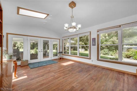 2737 Highline Drive Mogadore OH 44260
