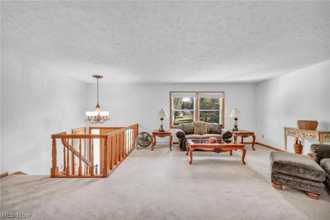 2737 Highline Drive Mogadore OH 44260