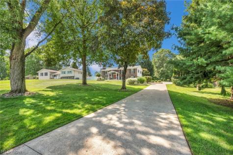 2737 Highline Drive Mogadore OH 44260