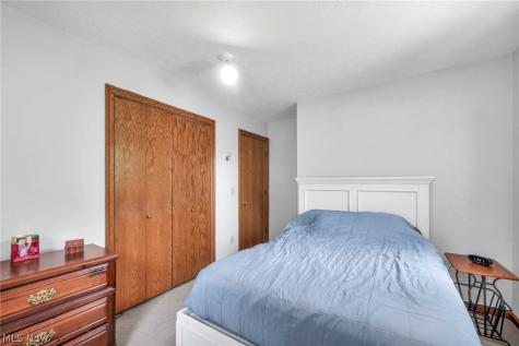 2737 Highline Drive Mogadore OH 44260