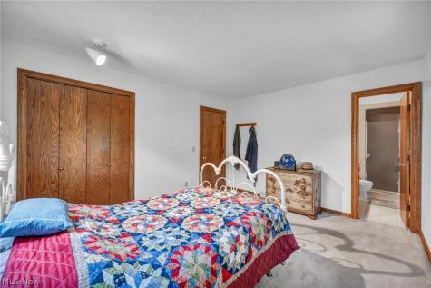 2737 Highline Drive Mogadore OH 44260