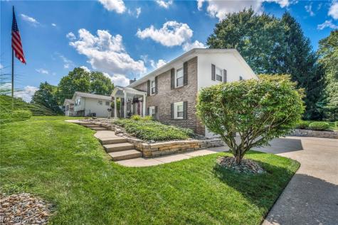 2737 Highline Drive Mogadore OH 44260