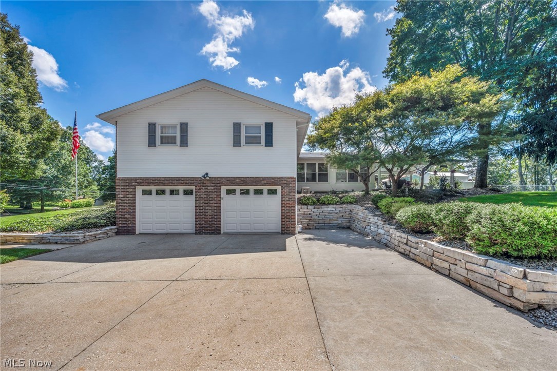 2737 Highline Drive Mogadore OH 44260