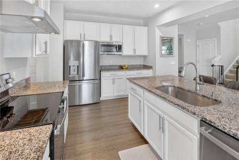 76 Wanda Court Kent OH 44240