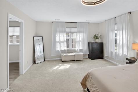 76 Wanda Court Kent OH 44240