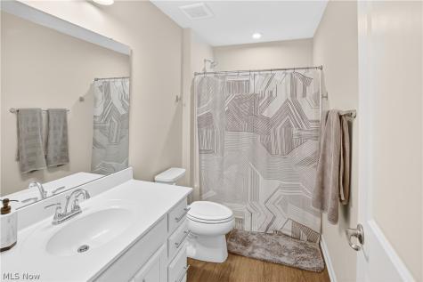 76 Wanda Court Kent OH 44240