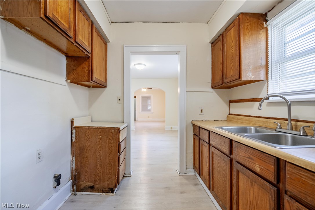 688 Kipling Street Akron OH 44306