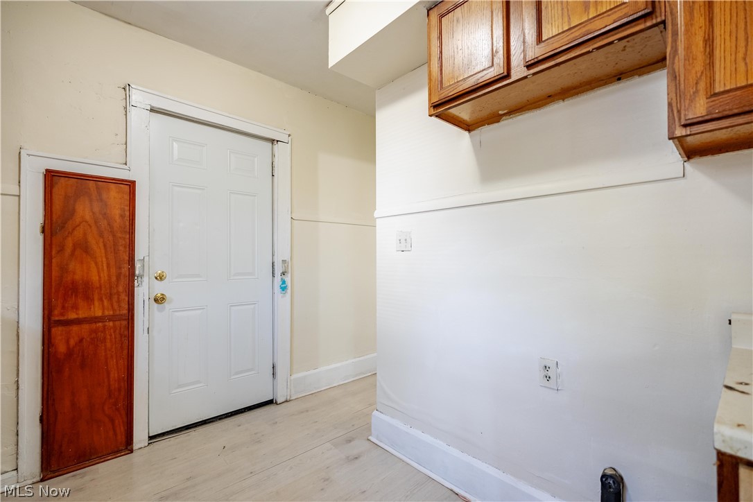 688 Kipling Street Akron OH 44306