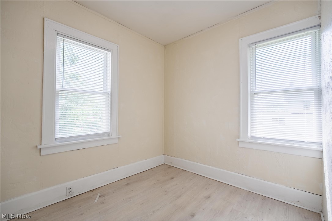 688 Kipling Street Akron OH 44306