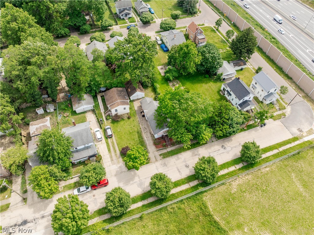 688 Kipling Street Akron OH 44306