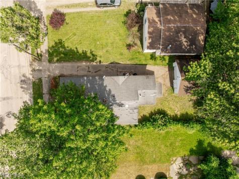 688 Kipling Street Akron OH 44306