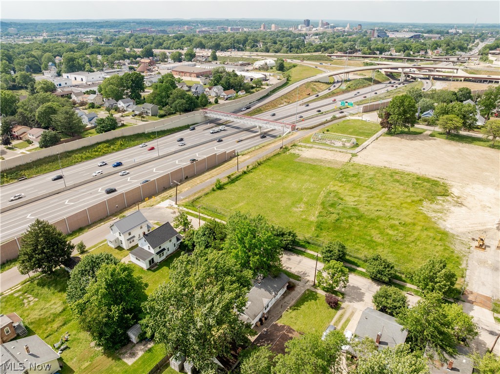 688 Kipling Street Akron OH 44306
