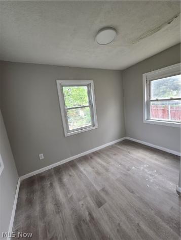 4285 E 162nd Street Cleveland OH 44128