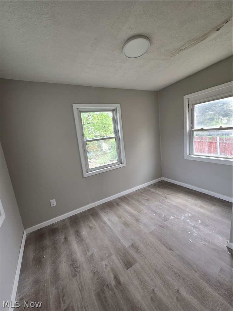4285 E 162nd Street Cleveland OH 44128