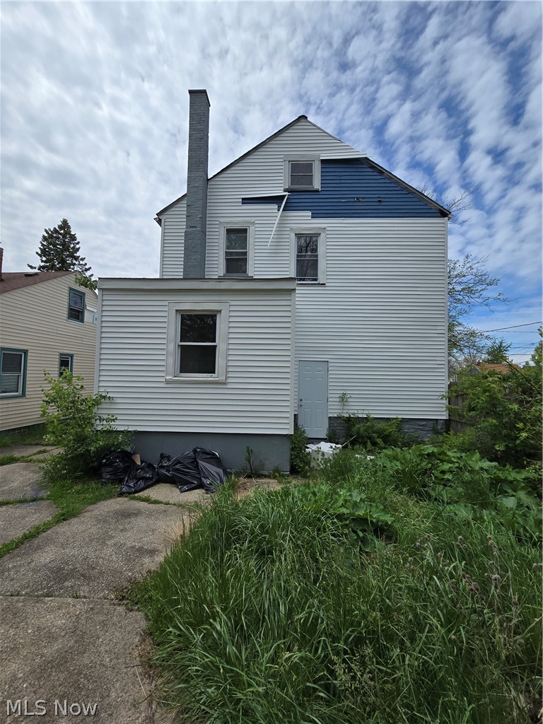 4285 E 162nd Street Cleveland OH 44128
