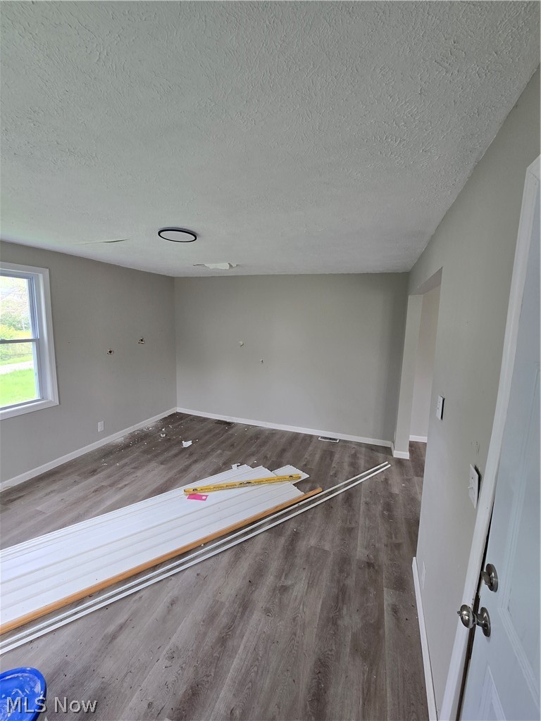 4285 E 162nd Street Cleveland OH 44128