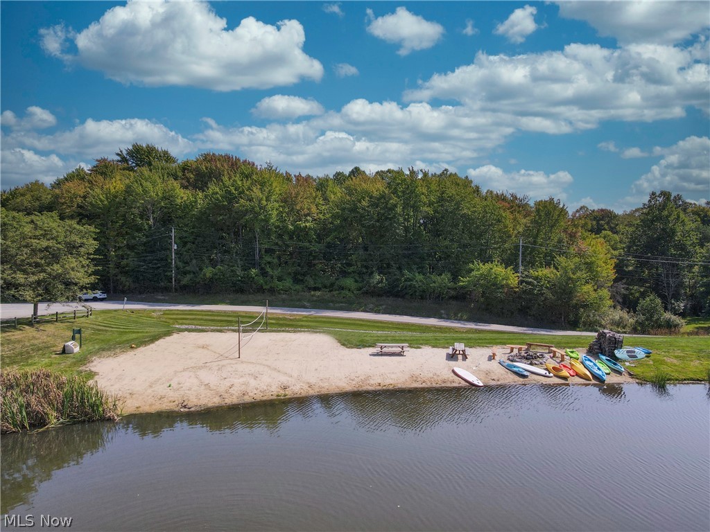 8884 Lake In The Woods Trail Chagrin Falls OH 44023