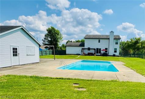 703 E Twinsburg Road Northfield OH 44067