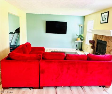 703 E Twinsburg Road Northfield OH 44067