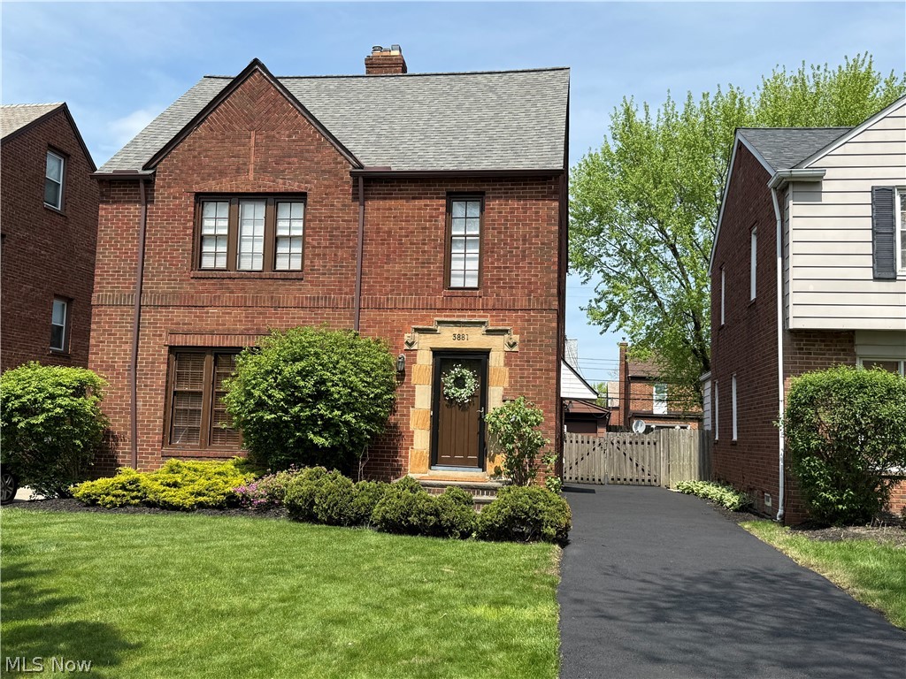 3881 Grenville Road University Heights OH 44118