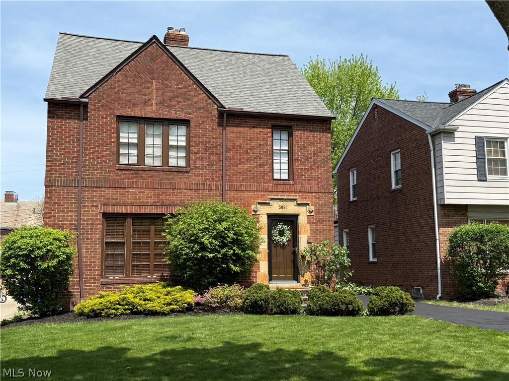 3881 Grenville Road University Heights OH 44118