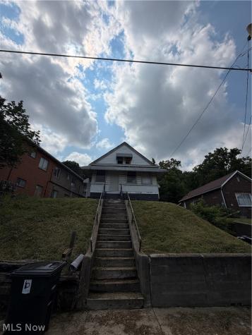 1814 Manchester Road Akron OH 44314