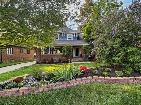 17212 Hilliard Road Lakewood OH 44107