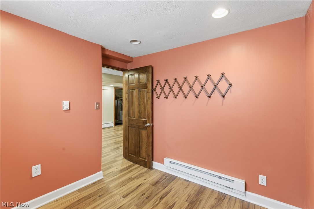 17212 Hilliard Road Lakewood OH 44107