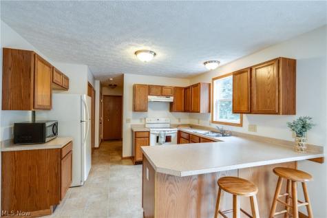 3061 Dover Drive Akron OH 44312
