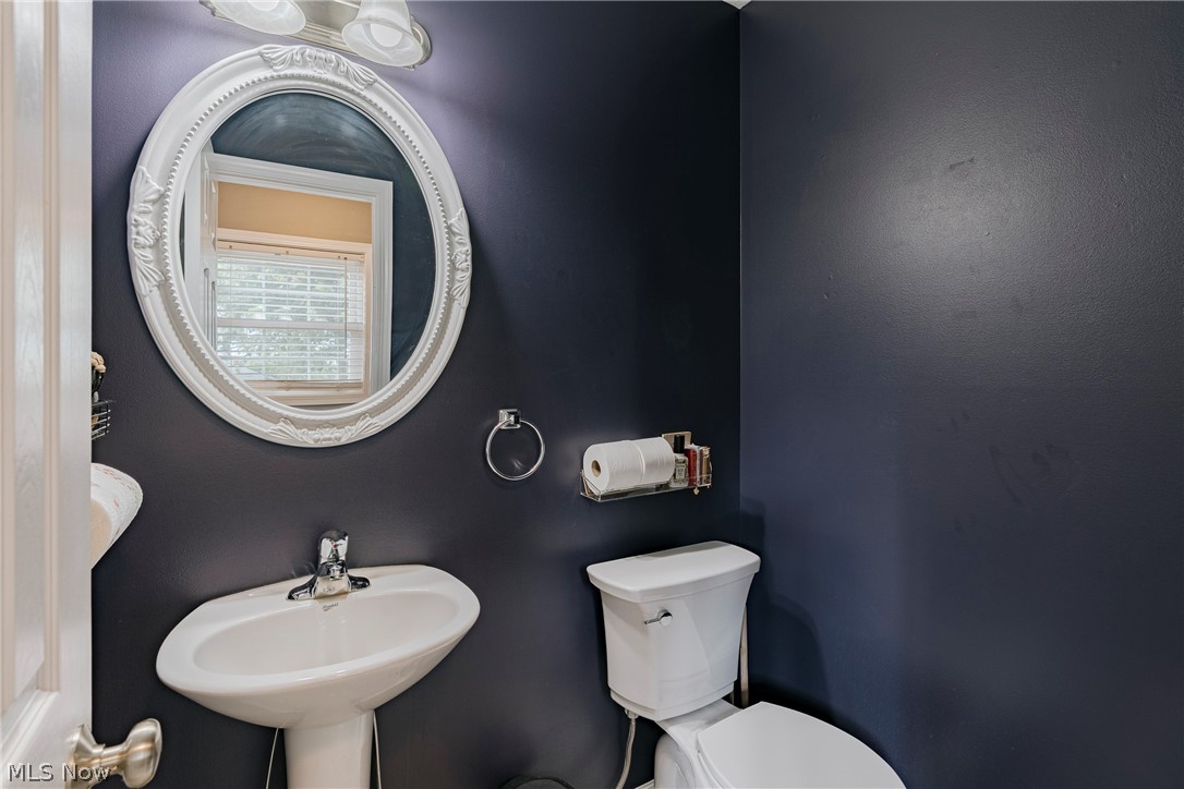 34112 Lake Shore Boulevard Lakeline OH 44095