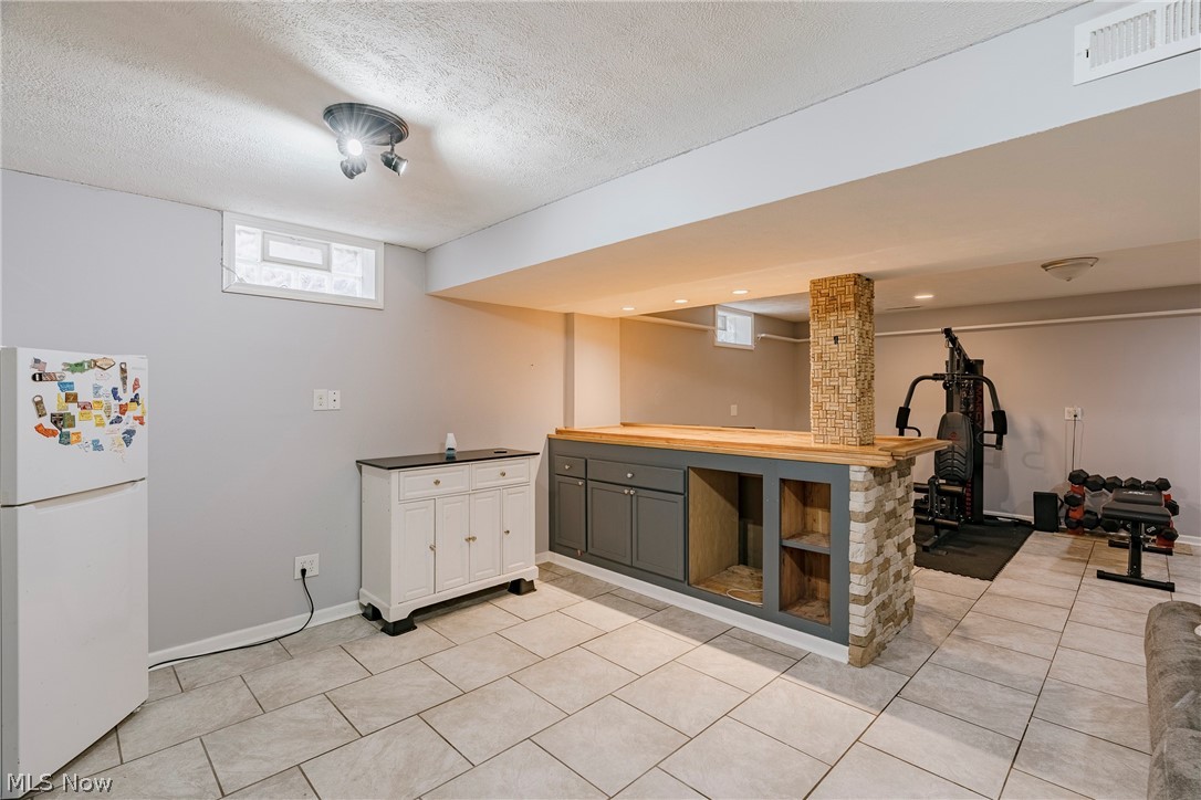 34112 Lake Shore Boulevard Lakeline OH 44095