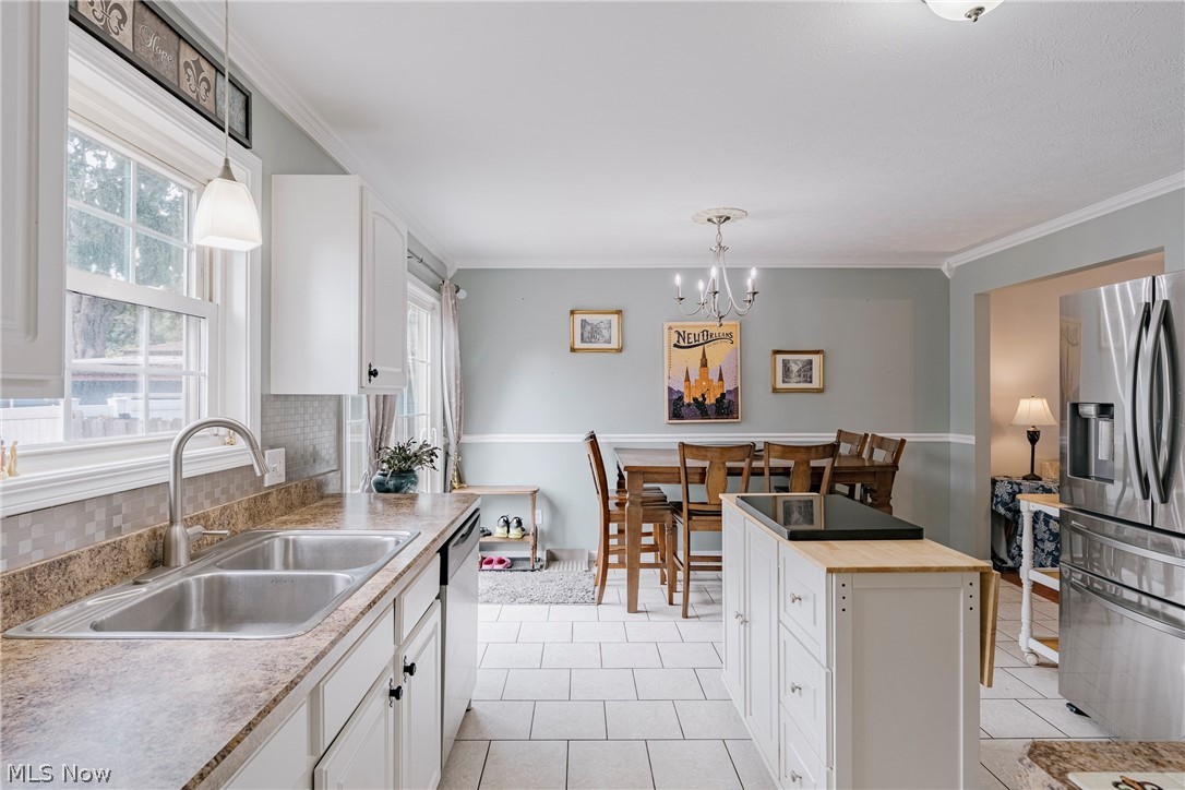 34112 Lake Shore Boulevard Lakeline OH 44095