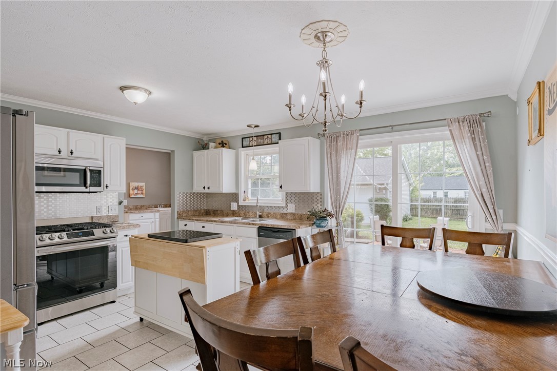 34112 Lake Shore Boulevard Lakeline OH 44095