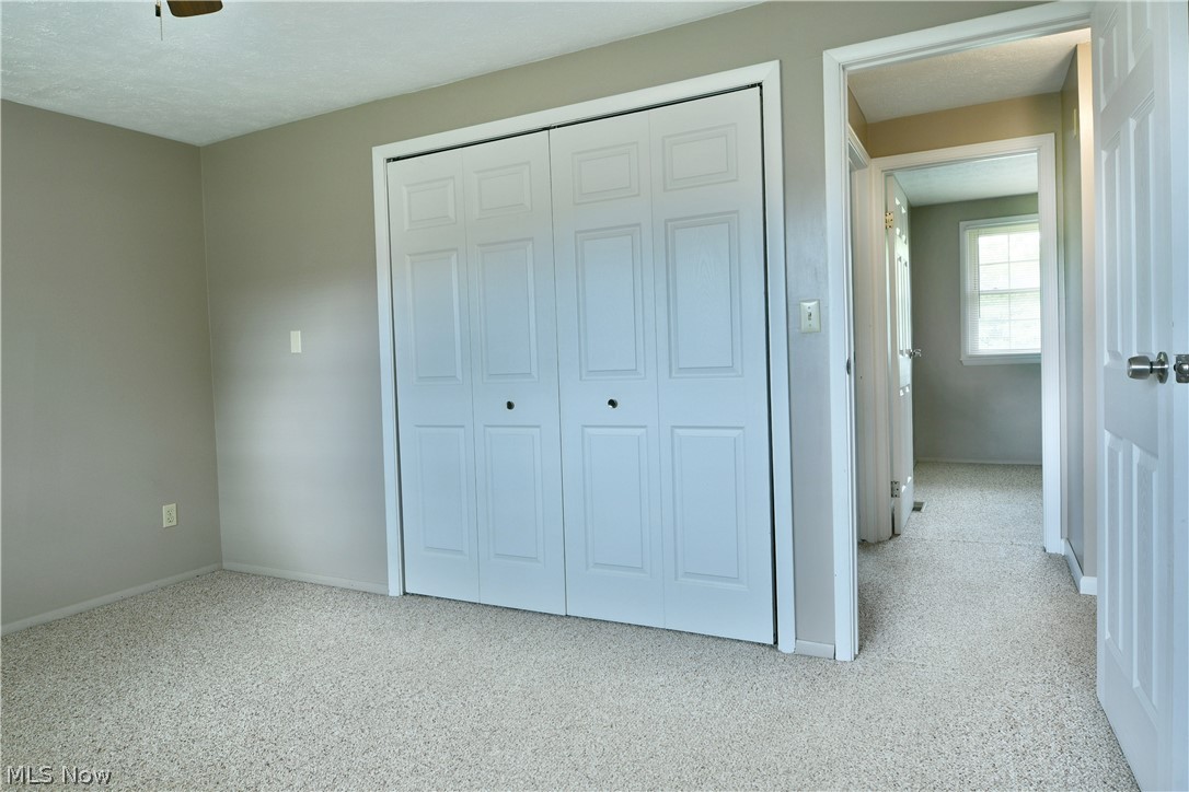 1382 Northfield Mineral Ridge OH 44440