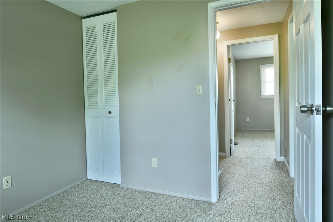 1382 Northfield Mineral Ridge OH 44440