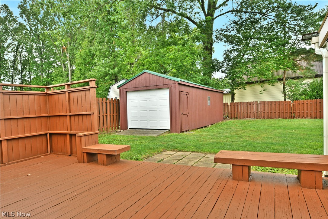 1382 Northfield Mineral Ridge OH 44440