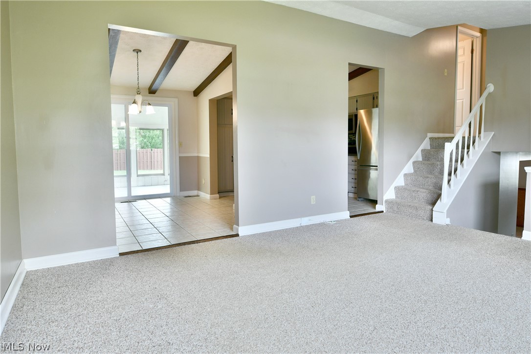 1382 Northfield Mineral Ridge OH 44440