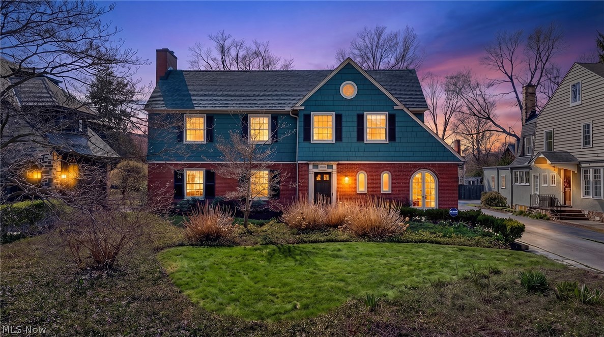 2352 Woodmere Drive Cleveland Heights OH 44106