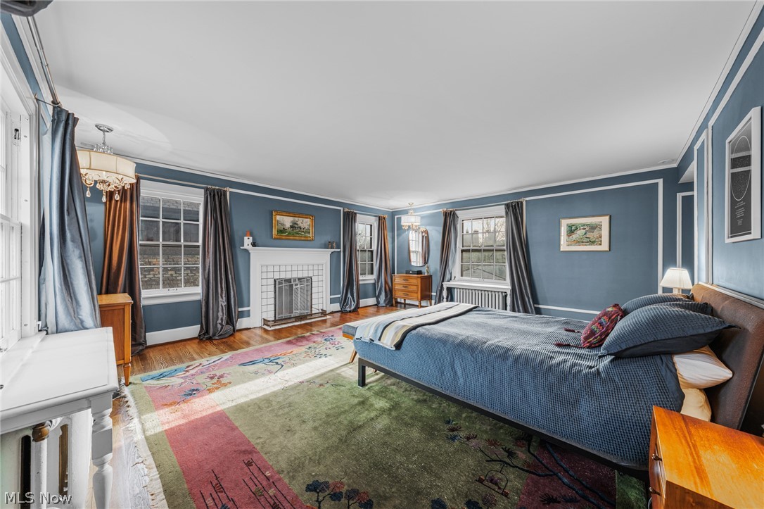 2352 Woodmere Drive Cleveland Heights OH 44106