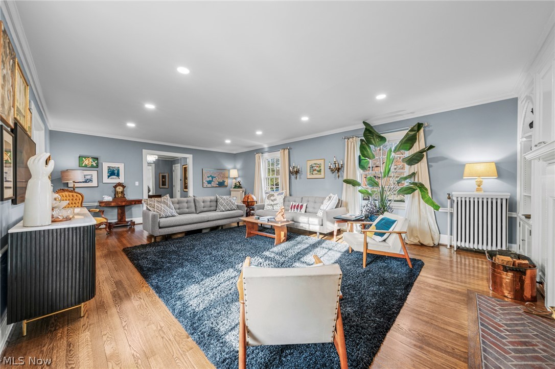 2352 Woodmere Drive Cleveland Heights OH 44106
