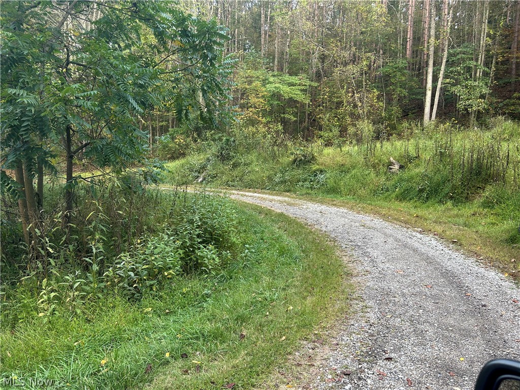 8188 Dozer Road Cambridge OH 43725