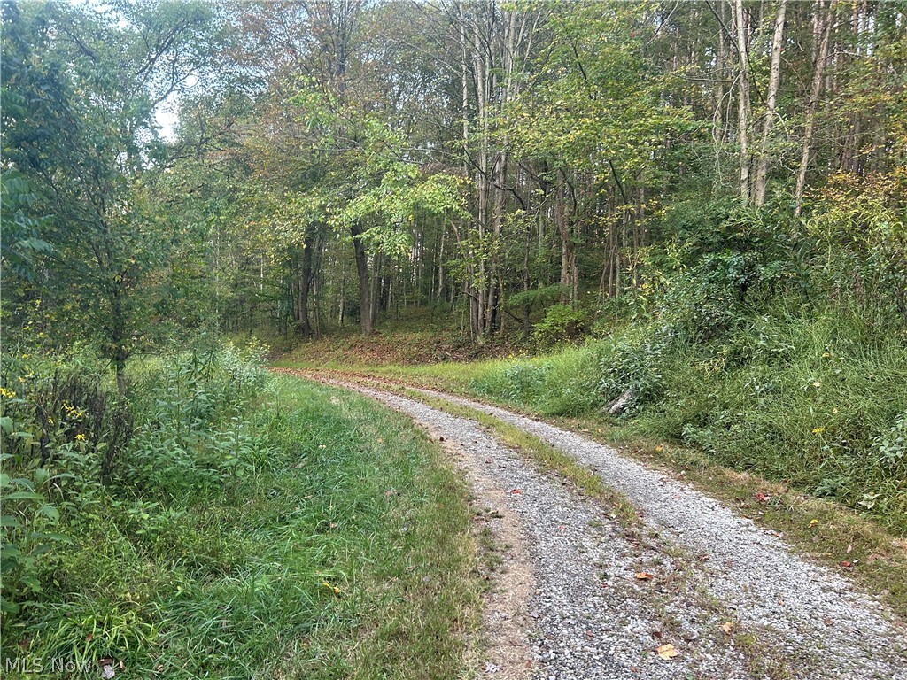 8188 Dozer Road Cambridge OH 43725