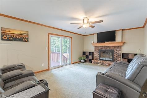 6980 Ames Road Parma OH 44129
