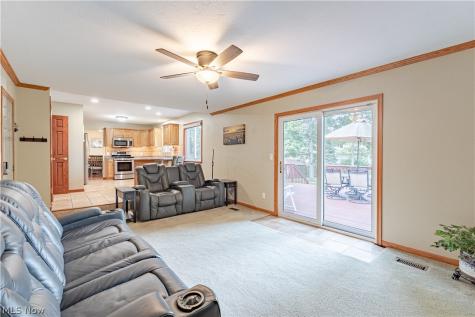 6980 Ames Road Parma OH 44129