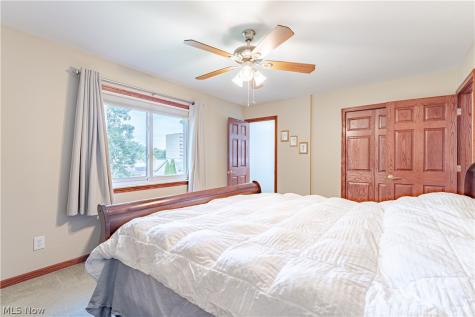 6980 Ames Road Parma OH 44129