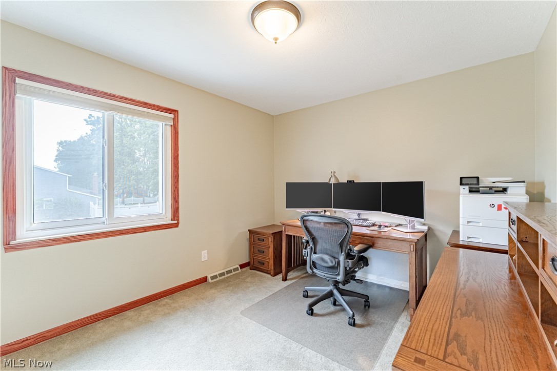 6980 Ames Road Parma OH 44129